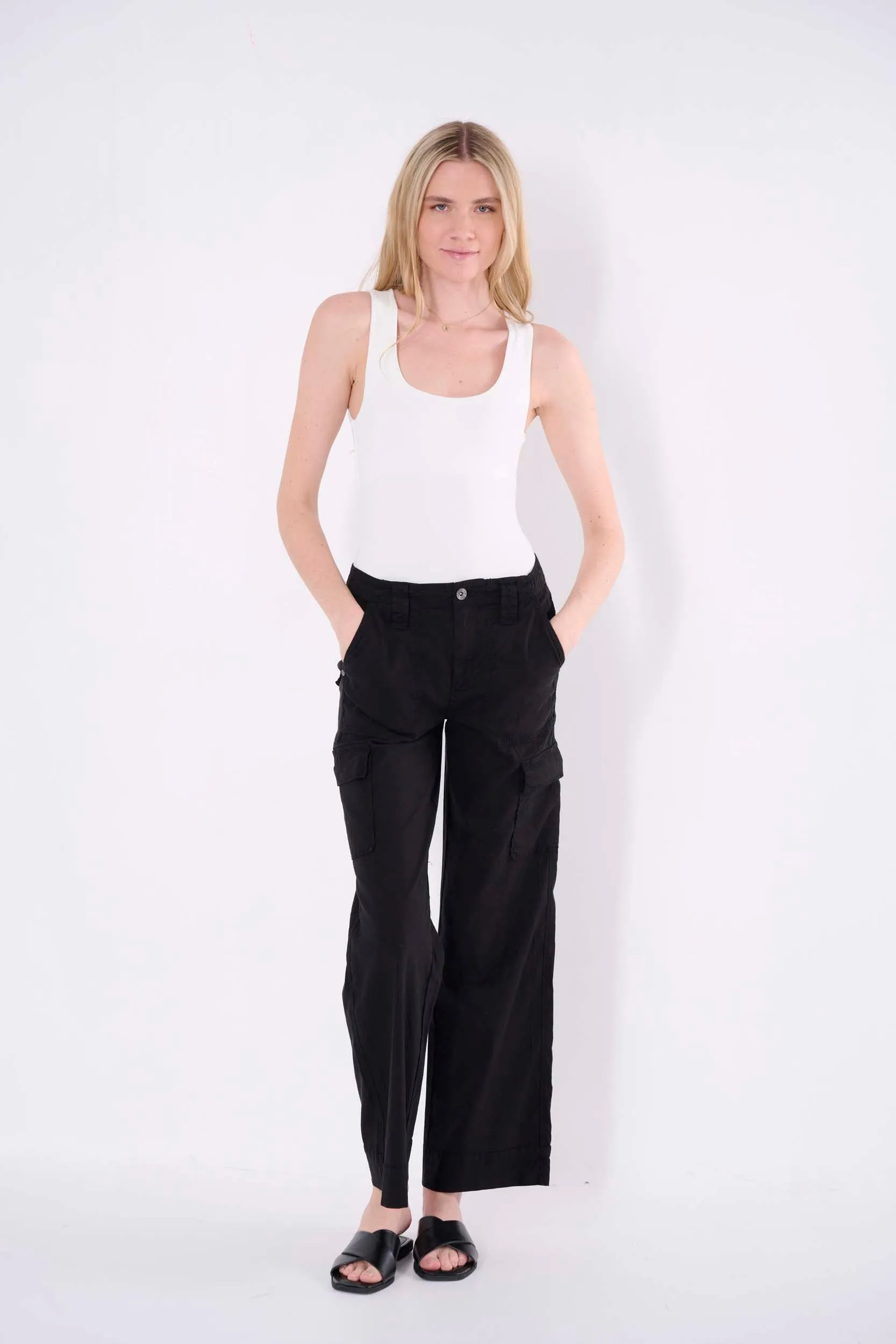 Ally Linen Cargo Pant