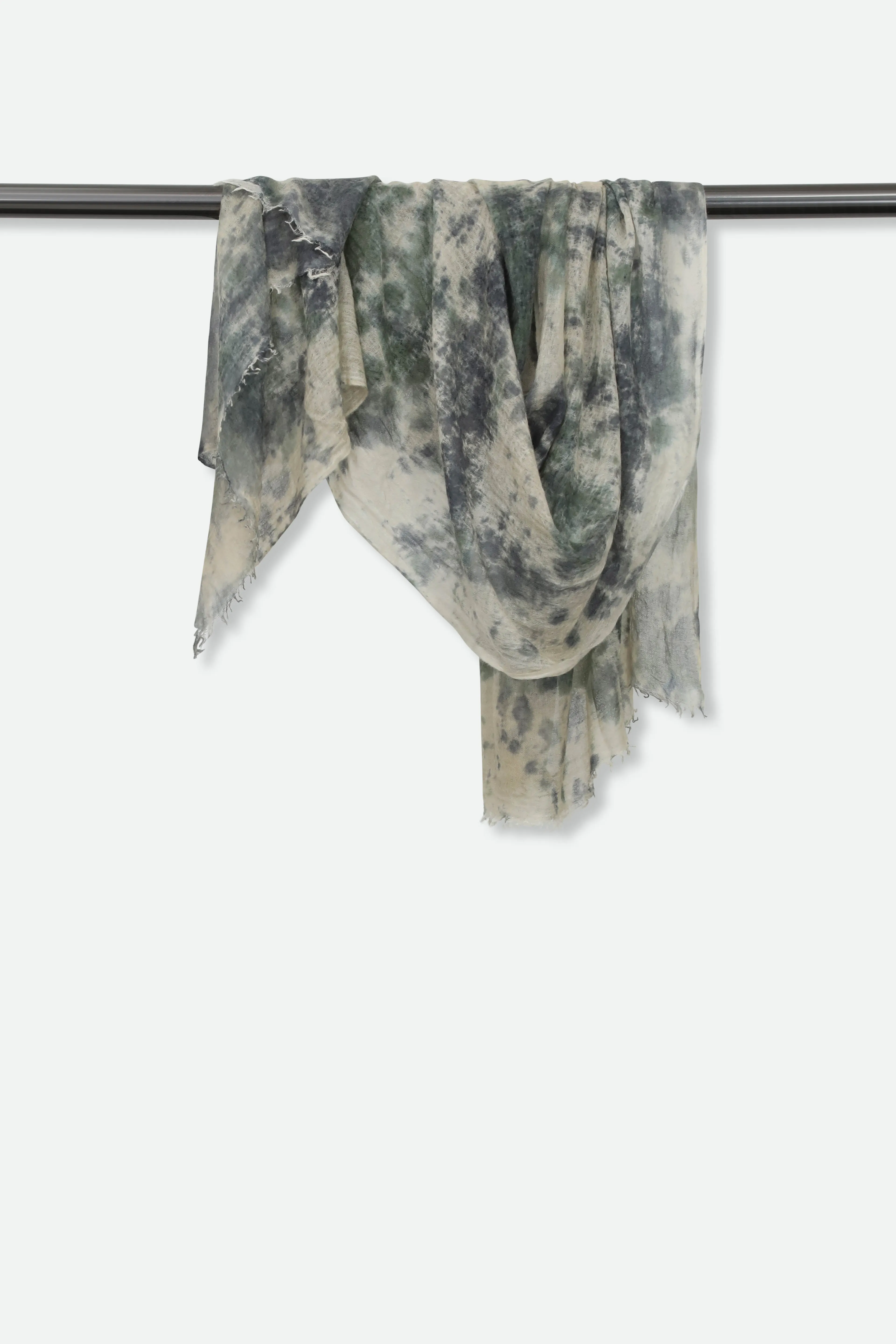 CAMOUFLAGE SCARF IN HAND DYED CASHMERE