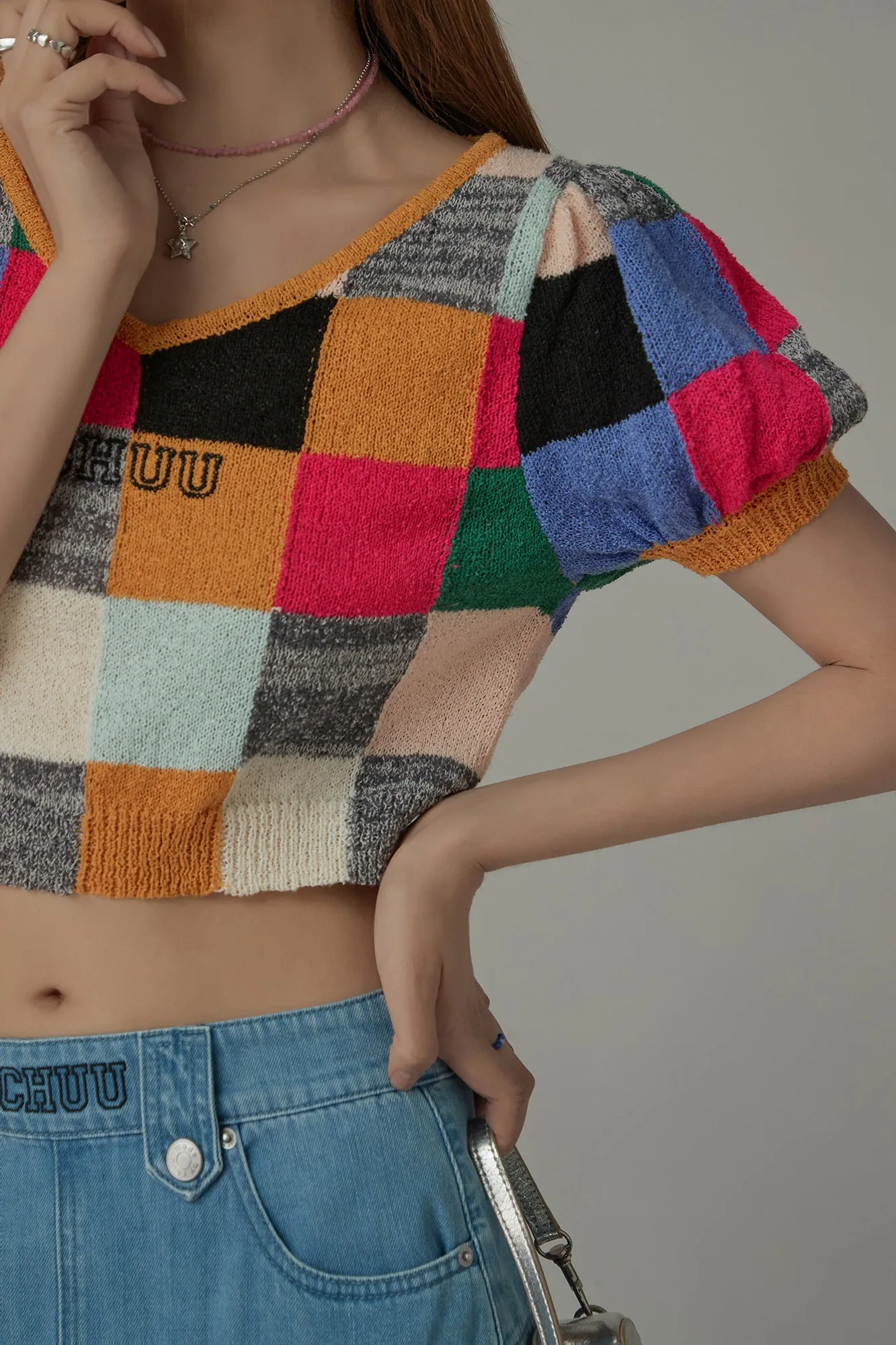 Color Check Pattern Cropped Knit Top