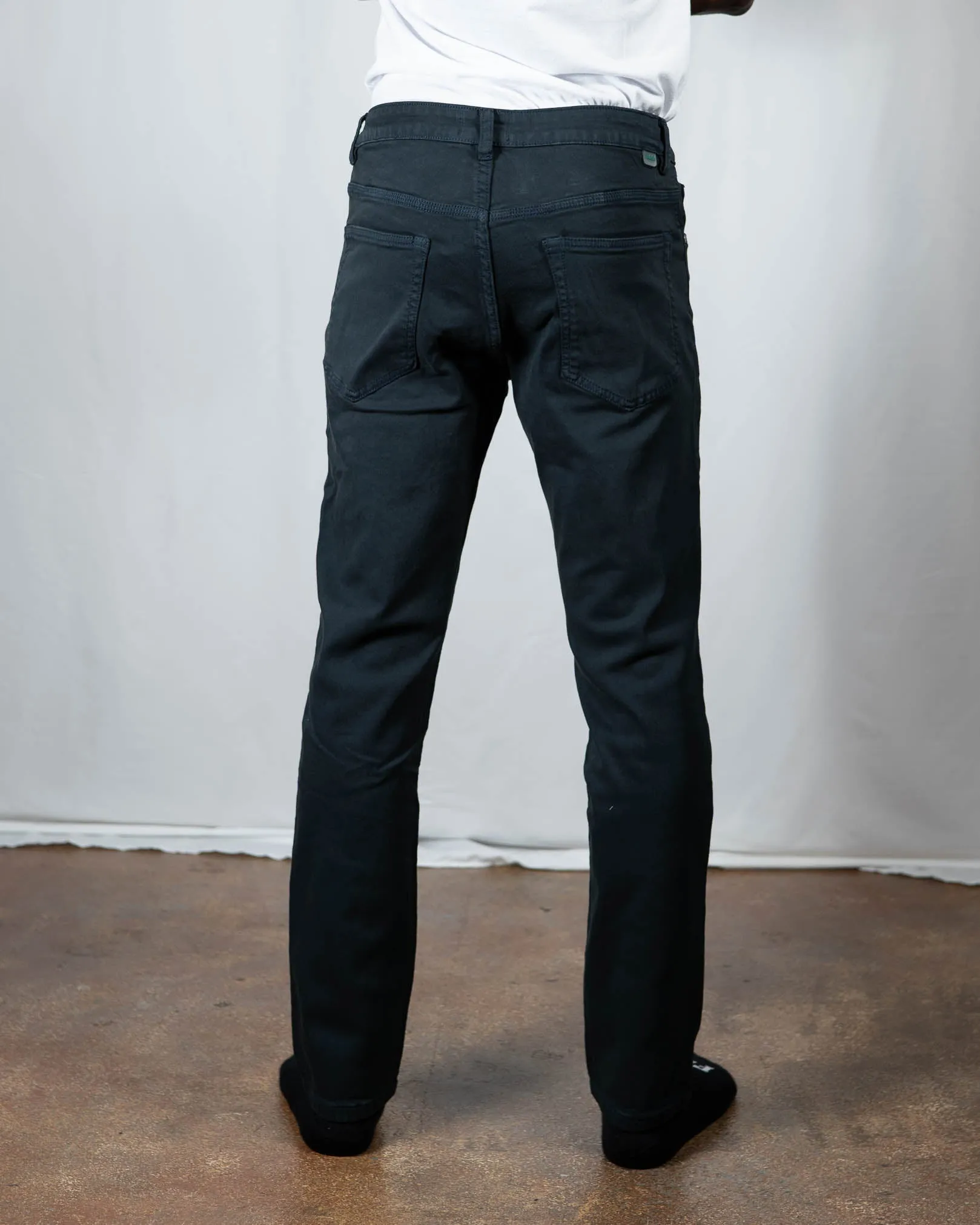 Super Stretch Knit Denim - Slim